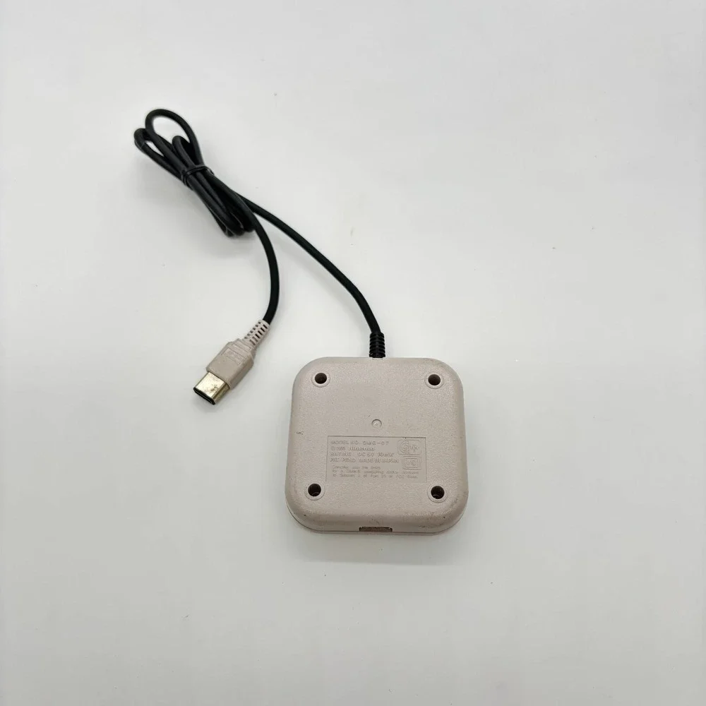 Nintendo GameBoy DMG 07‎  Four Player Adapter Class B Computing Device Grey